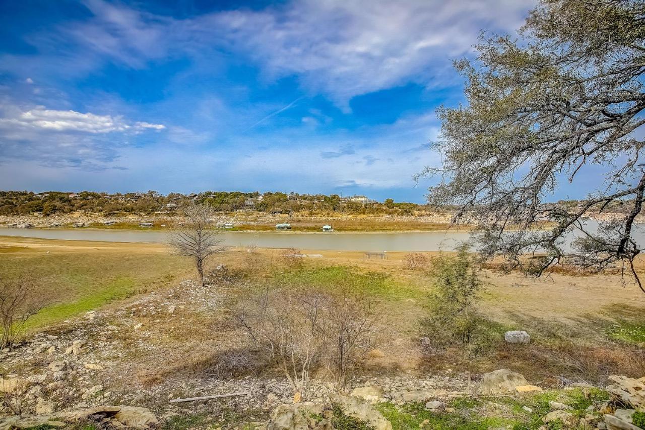 Lakeview Lodge Spicewood Exterior photo